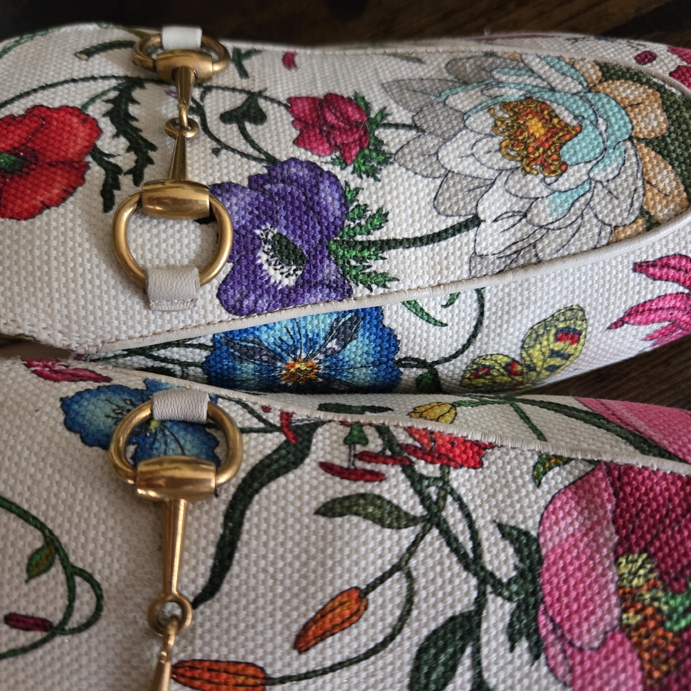Gucci White Floral Canvas Horsebit Mules - Picture 2 of 6